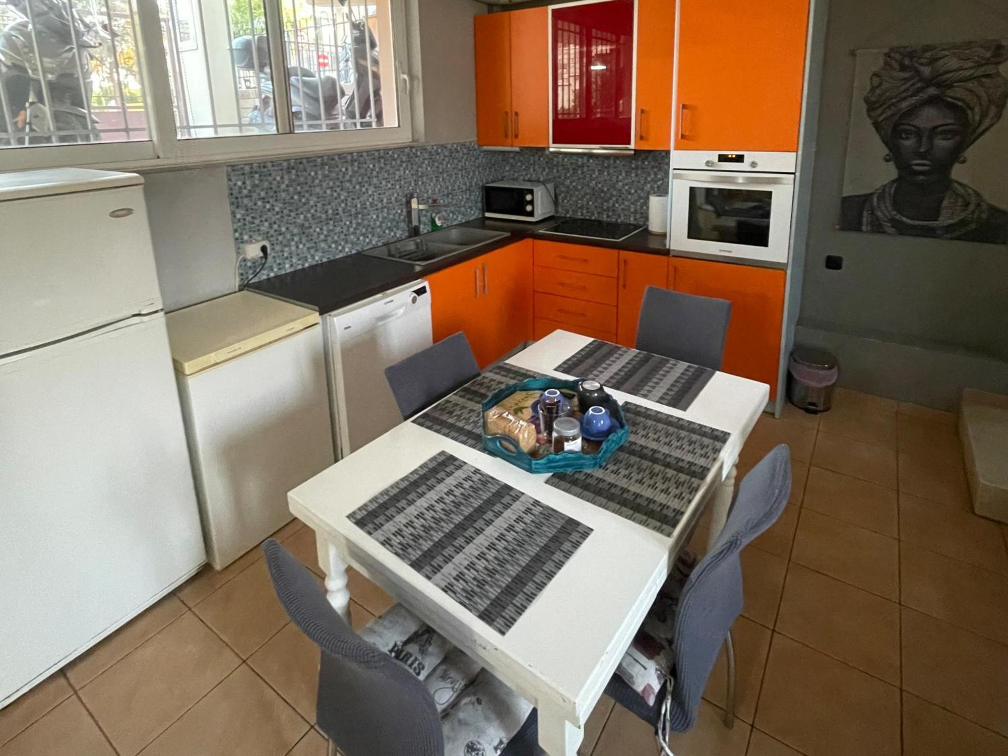 - Independent In Quiet Area Appartement Patras