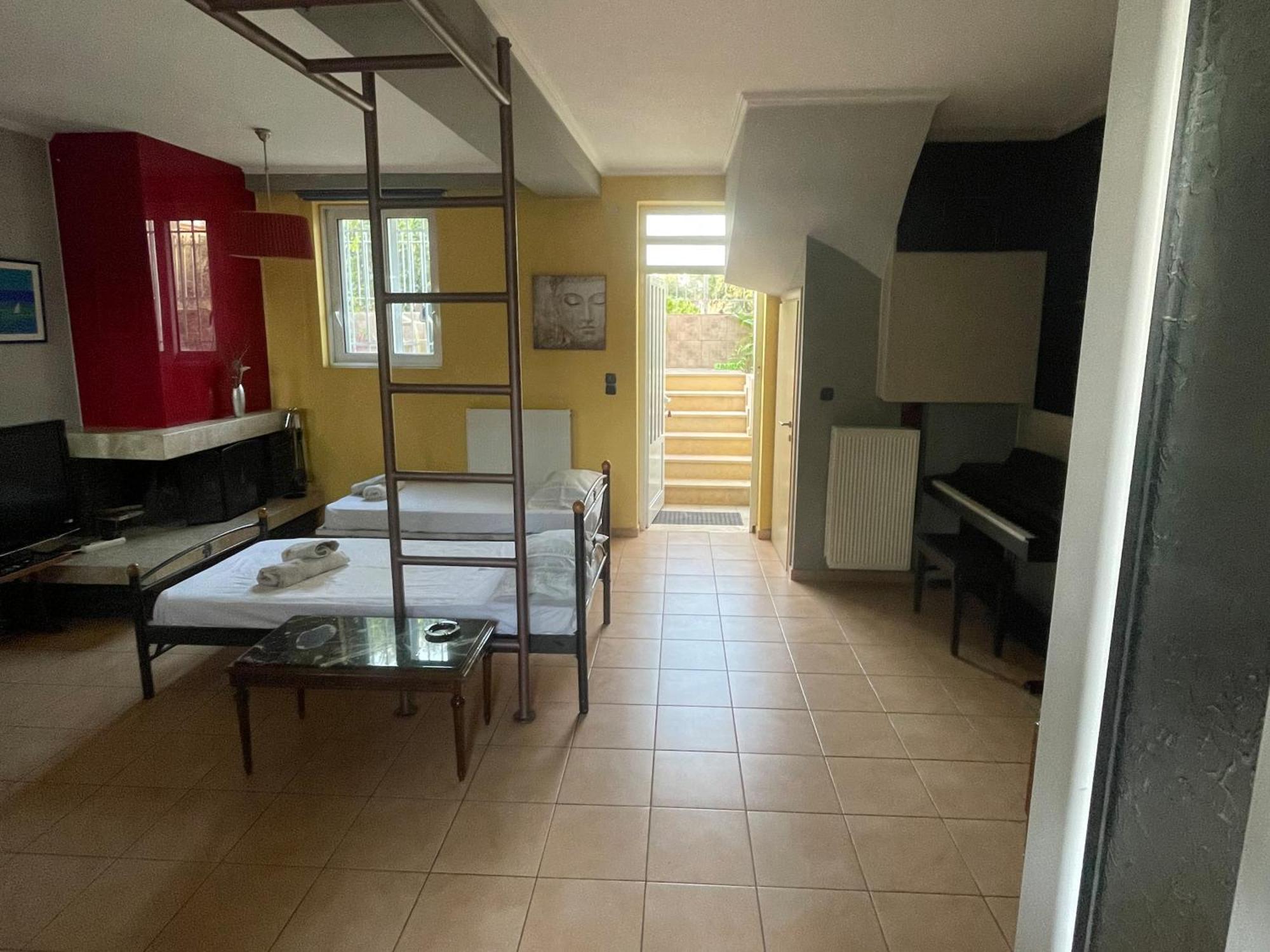 - Independent In Quiet Area Appartement